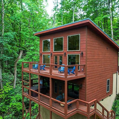 New Cozy Mountain Cabin Hot Tub Near Downtown Gatlinburg Bagian luar foto